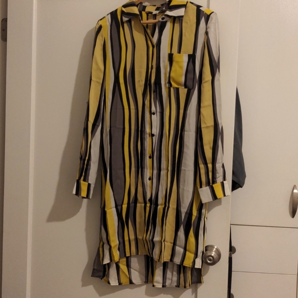 Diane Von Furstenberg Dresses & Skirts - Diane von Furstenberg Silk T-shirt Dress size 6.